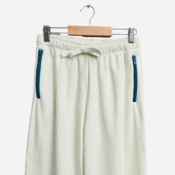 Monrow Zipper Pocket Sweatpants - Picture 3 of 7